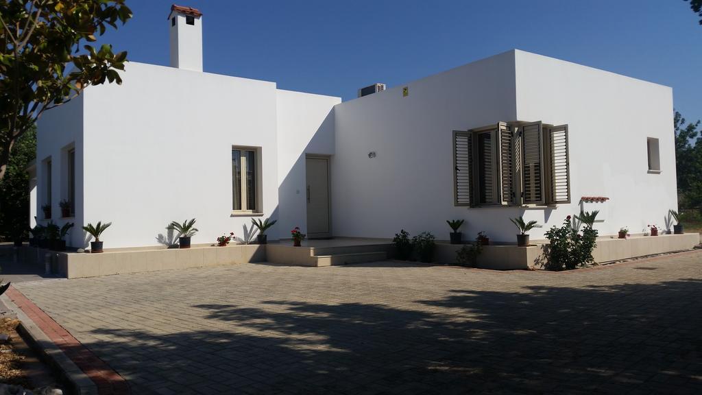 Eliofos Luxury Villa Polis Exterior foto