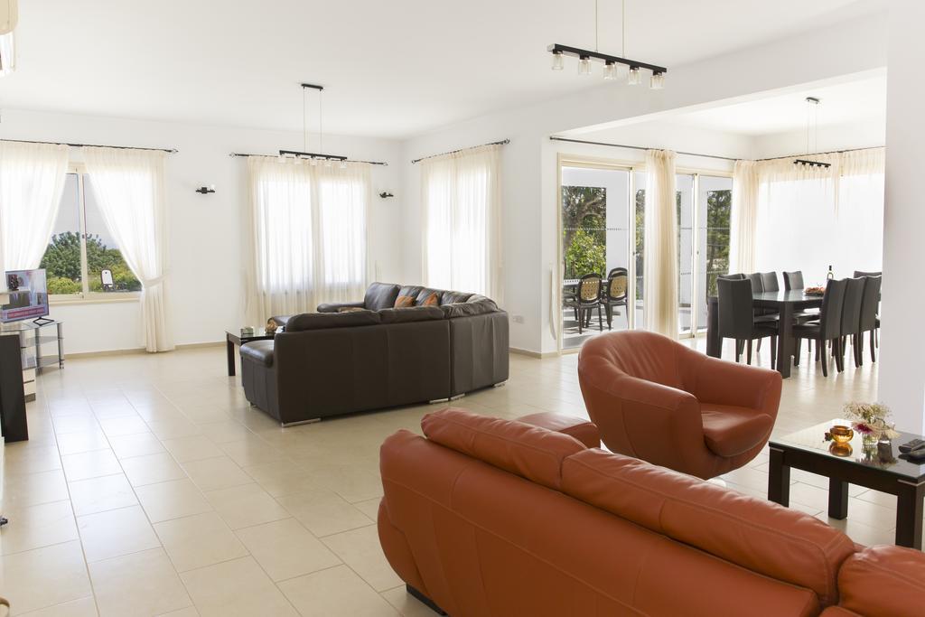 Eliofos Luxury Villa Polis Exterior foto