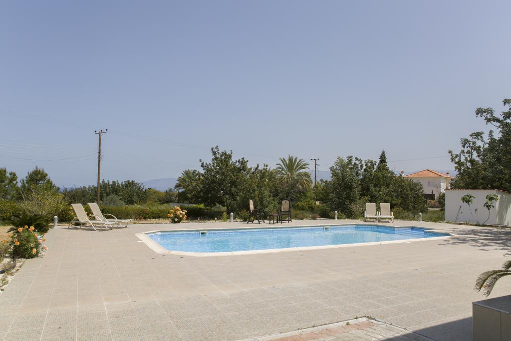 Eliofos Luxury Villa Polis Exterior foto